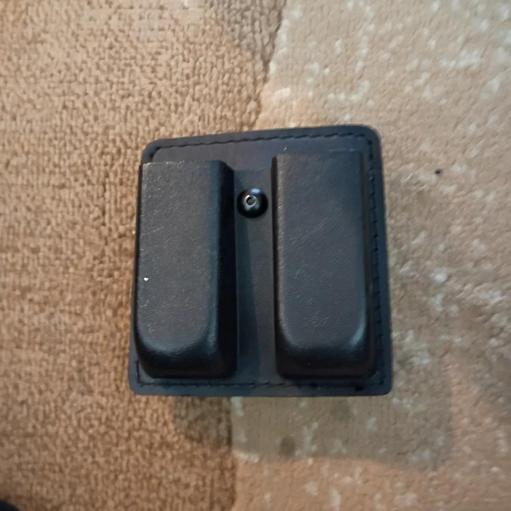 Black Dual Magazine Pouch